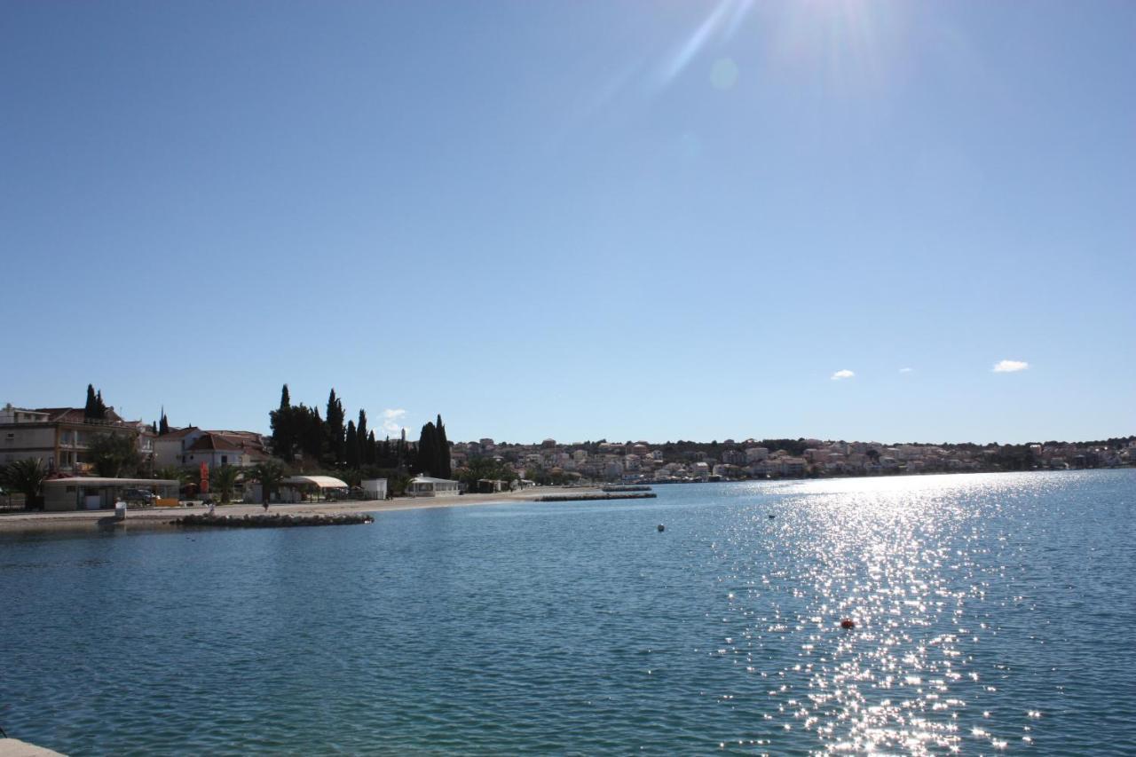Andrea Apartments Trogir Habitación foto